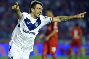 Lucas Pratto en la celebración del gol ante Independiente. (Foto: diariouno.com.ar)