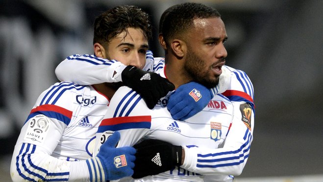Nabil Fekir y Alex Lacazette se han convertido en una de las parejas de moda en Francia. Foto: sport1.de