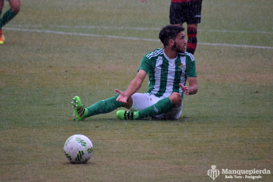 Betis B 1-3 Gerena. Foto: Rafa Toro
