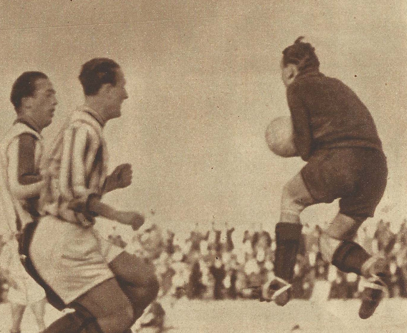 Historia del Real Betis 1935Abril 07Primera.Líder Betis Balompié5