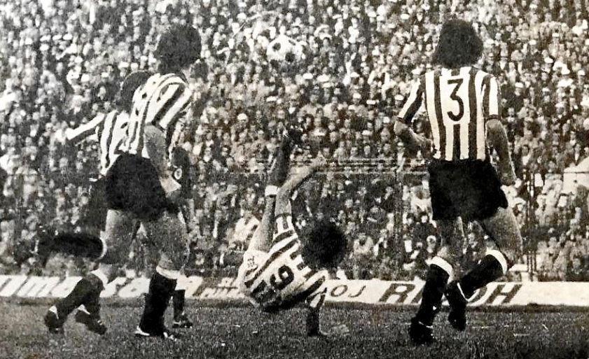 Historia del Real Betis » Los 44 goles de Hugo Cabezas.