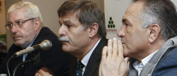 Los tres administradores judiciales. Foto: ElBetis.com