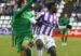 Lance de partido entre el Valladolid y el Betis en el Nuevo José Zorilla.
