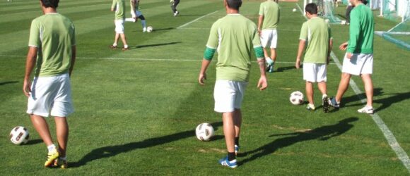 El Betis afronta hoy una doble sesión de preparación